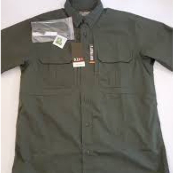 Tactical 5.11 button down shirt NWT Size XS - Picture 2 of 4